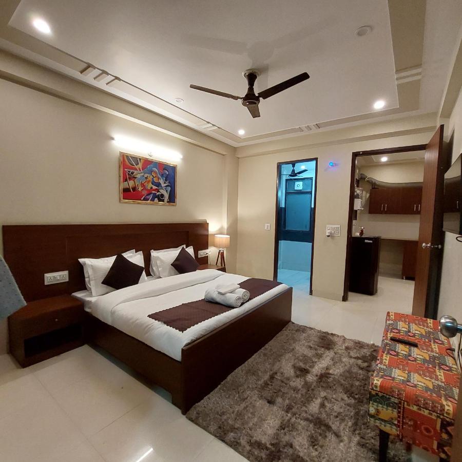 The Lodgers 2 Bhk Serviced Apartment Infront Of Artemis Hospital Gurgaon Exterior photo