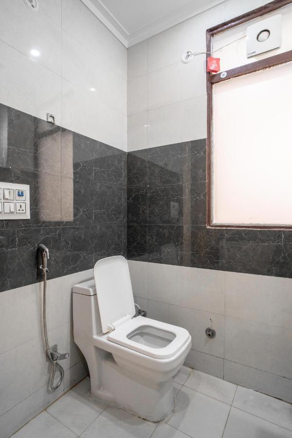 The Lodgers 2 Bhk Serviced Apartment Infront Of Artemis Hospital Gurgaon Exterior photo