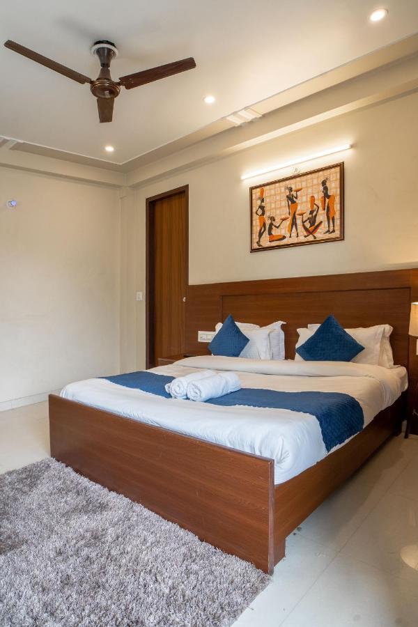 The Lodgers 2 Bhk Serviced Apartment Infront Of Artemis Hospital Gurgaon Exterior photo
