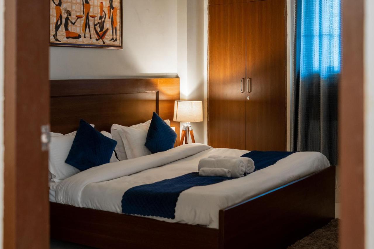 The Lodgers 2 Bhk Serviced Apartment Infront Of Artemis Hospital Gurgaon Exterior photo