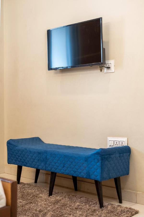 The Lodgers 2 Bhk Serviced Apartment Infront Of Artemis Hospital Gurgaon Exterior photo
